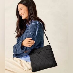 NWT VERA BRADLEY WOMEN'S ORIGINAL HIPSTER- MOONLESS NIGHT